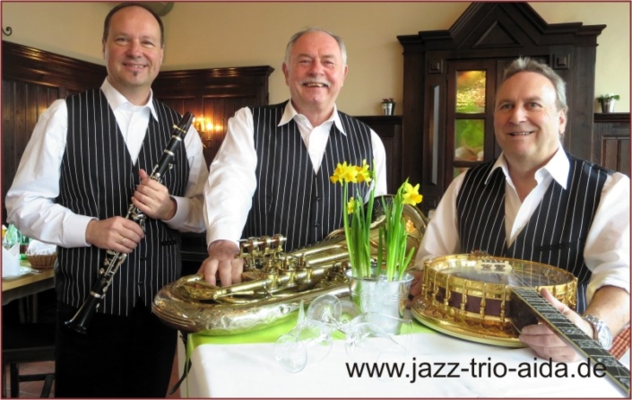 Swingmusik Jazzmusik Dixiemusik als Unterhaltungsmusik für Privatfeste und Firmenfeste